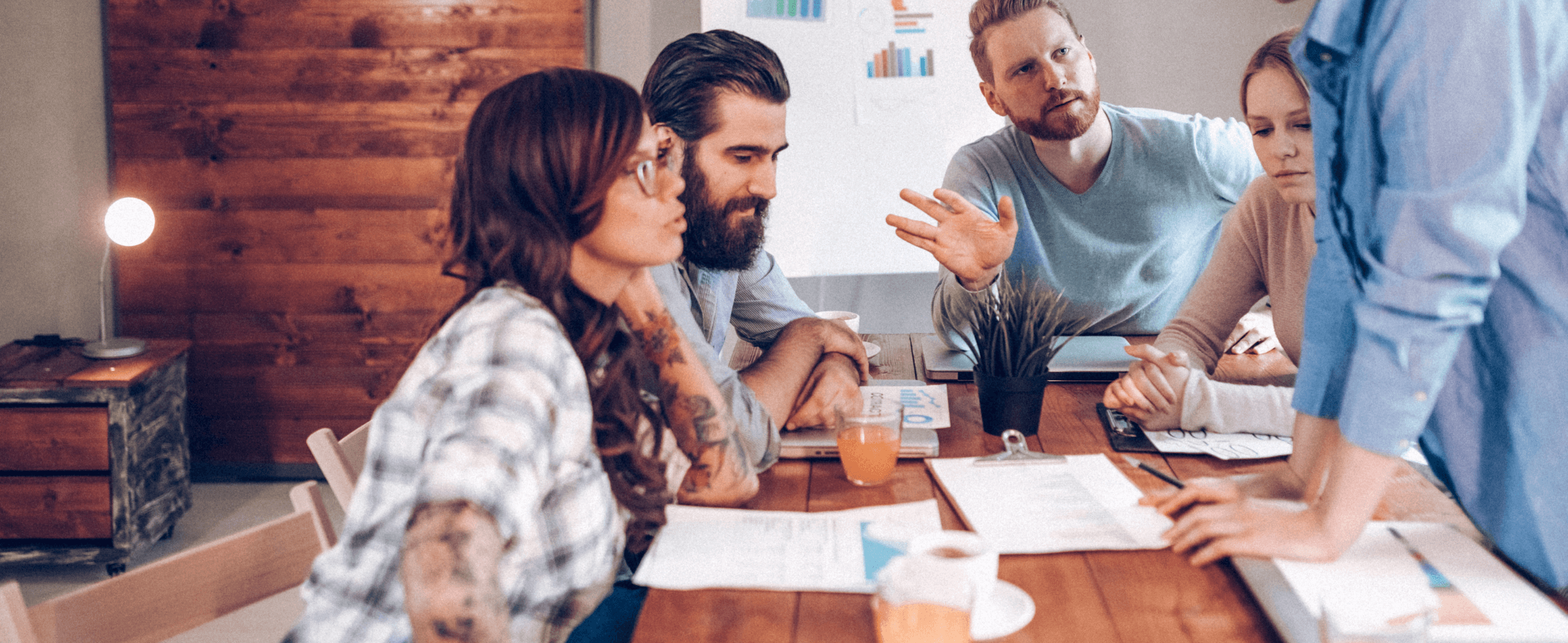 What strategy goes behind an influencer marketing campaign?